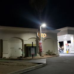 La Quinta Shell Station