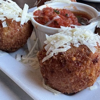 Sicilian Pasta Kitchen South - Italian Near Me - Edmonton, Alberta Sicilian Pasta Kitchen South - Italian Near Me - Edmonton, Alberta