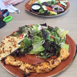 Luna Grill - Colleyville - Greek salad with chicken