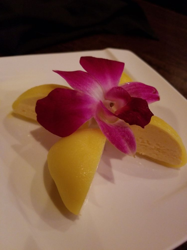 HUTONG SUSHI GRILL 57 Photos & 77 Reviews 7202 Giles Rd, La Vista