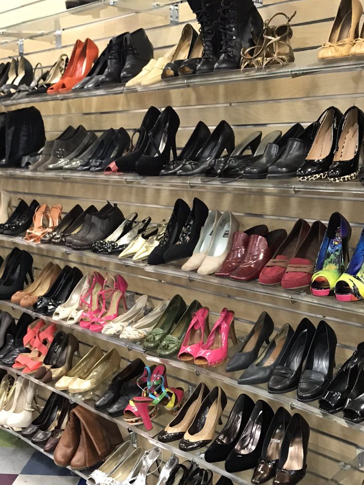 GOODWILL RETAIL STORE AND DONATION CENTER Updated September 2024 17