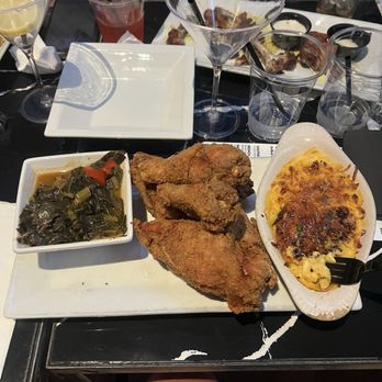 Unforgettable Kitchen and Cocktails - Forget Me Not Southern Fried Chicken: 4 pieces of fried chicken, mac n cheese, collard greens. - Lounges Near Me - Houston, Texas