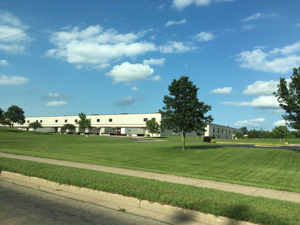 LANDS’END DISTRIBUTION CTR CLOSED 1701 Lands End Dr, Reedsburg