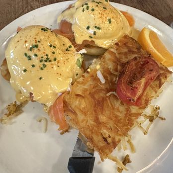 Jam Cafe on Beatty - Salmon benedict - Breakfast & Brunch Near Me - Vancouver, British Columbia