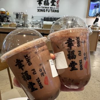 Xing Fu Tang - 5th Avenue - BOGO Strawberry Chocolate Duet - Bubble Tea Near Me - New York, New York Xing Fu Tang - 5th Avenue - BOGO Strawberry Chocolate Duet - Bubble Tea Near Me - New York, New York