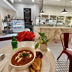 Billingsgate - Interior view from the vantage point of Lazy Man's Cioppino