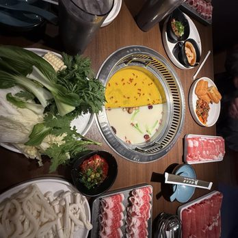 Happy Lamb Hot Pot - Golden cabbage / original bone marrow - Hot Pot Near Me - Las Vegas, Nevada