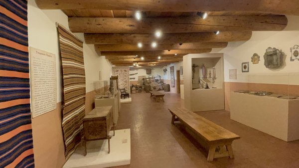 El Rancho de las Golondrinas by null