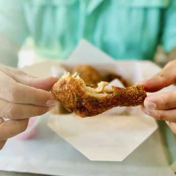 Vons Chicken - Chicken Wings Near Me - Livermore, California