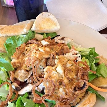 Eric's Restaurant & Pizza - Crab cake salad - Pizza Near Me - Vineland, New Jersey Eric's Restaurant & Pizza - Crab cake salad - Pizza Near Me - Vineland, New Jersey