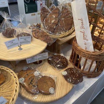 Tous Les Jours - Desserts Near Me - South Salt Lake, Utah