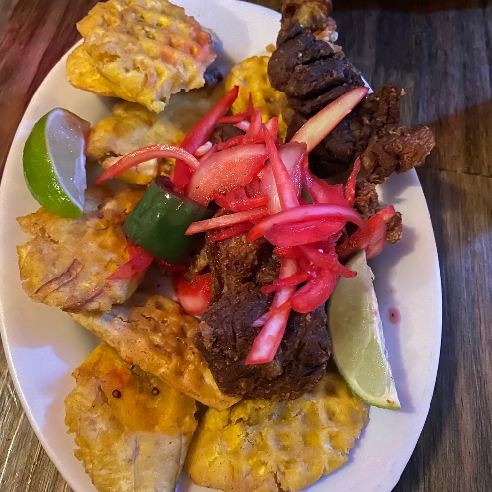 El Continental Restaurant - a plate of mexican food - Salvadoran Near Me - Brooklyn, New York