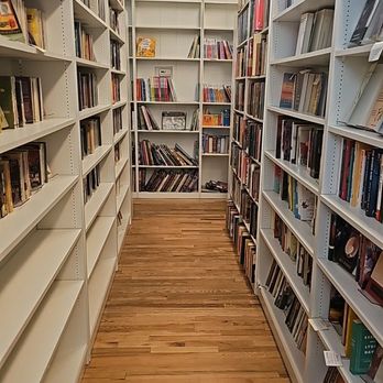Sag Harbor Books - Bookstores Near Me - Sag Harbor, New York Sag Harbor Books - Bookstores Near Me - Sag Harbor, New York