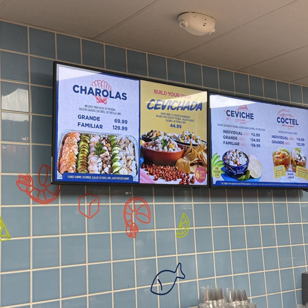Mariscos El Pariente - Seafood Near Me - Costa Mesa, California