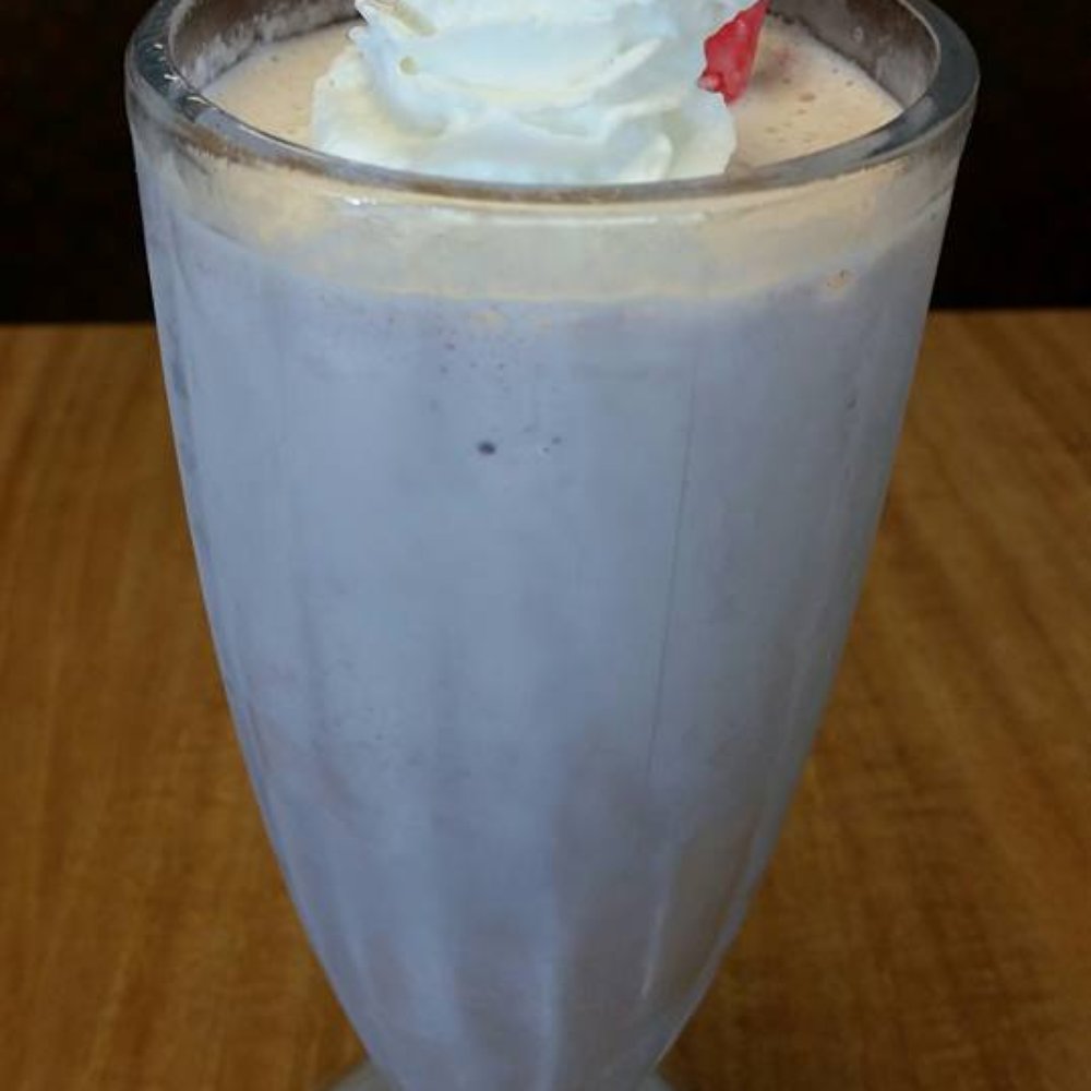 Smashburger - Strawberry milkshake - Burgers Near Me - Bronx, New York Smashburger - Strawberry milkshake - Burgers Near Me - Bronx, New York