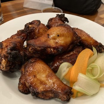 The Fox Den - Chicken Wings, sauce on the side - Polish Near Me - Woburn, Massachusetts