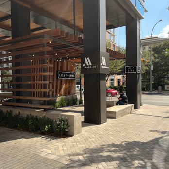 Austin Marriott Downtown - Entrance - Hotels Near Me - Austin, Texas