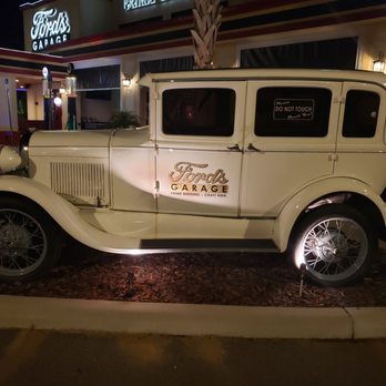 Ford's Garage Wesley Chapel - Main entrance - Burgers Near Me - Lutz, Florida