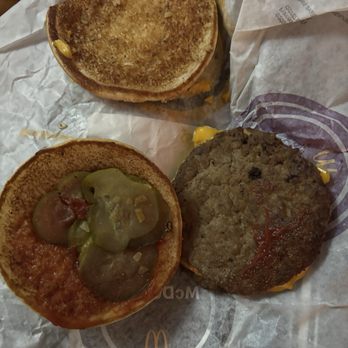 McDonald's - McDouble® - Fast Food Near Me - Kealakekua, Hawaii McDonald's - McDouble® - Fast Food Near Me - Kealakekua, Hawaii