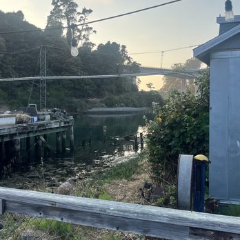 Sea Pal Cove - Harbor view - Fish & Chips Near Me - Fort Bragg, California Sea Pal Cove - Harbor view - Fish & Chips Near Me - Fort Bragg, California
