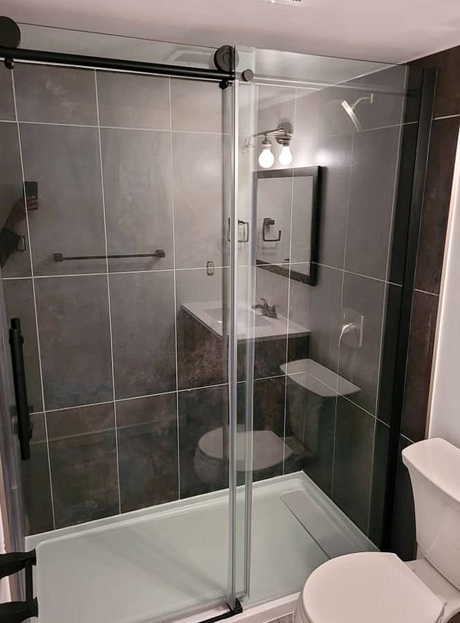 Slide of Bridlemile Plumbing Services