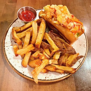 Sea Level NC - Lobster Roll w/ Fries - Seafood Near Me - Charlotte, North Carolina