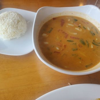 Thai & More - Pineapple curry - Thai Near Me - New Brighton, Minnesota Thai & More - Pineapple curry - Thai Near Me - New Brighton, Minnesota