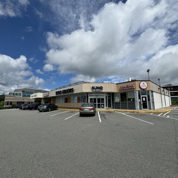 Macys Liquors - Beer, Wine & Spirits Near Me - Waltham, Massachusetts Macys Liquors - Beer, Wine & Spirits Near Me - Waltham, Massachusetts