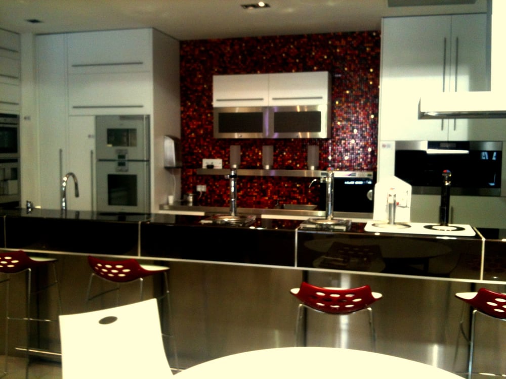 BRETTS TIMBER & HARDWARE Updated September 2024 616 Rode Road