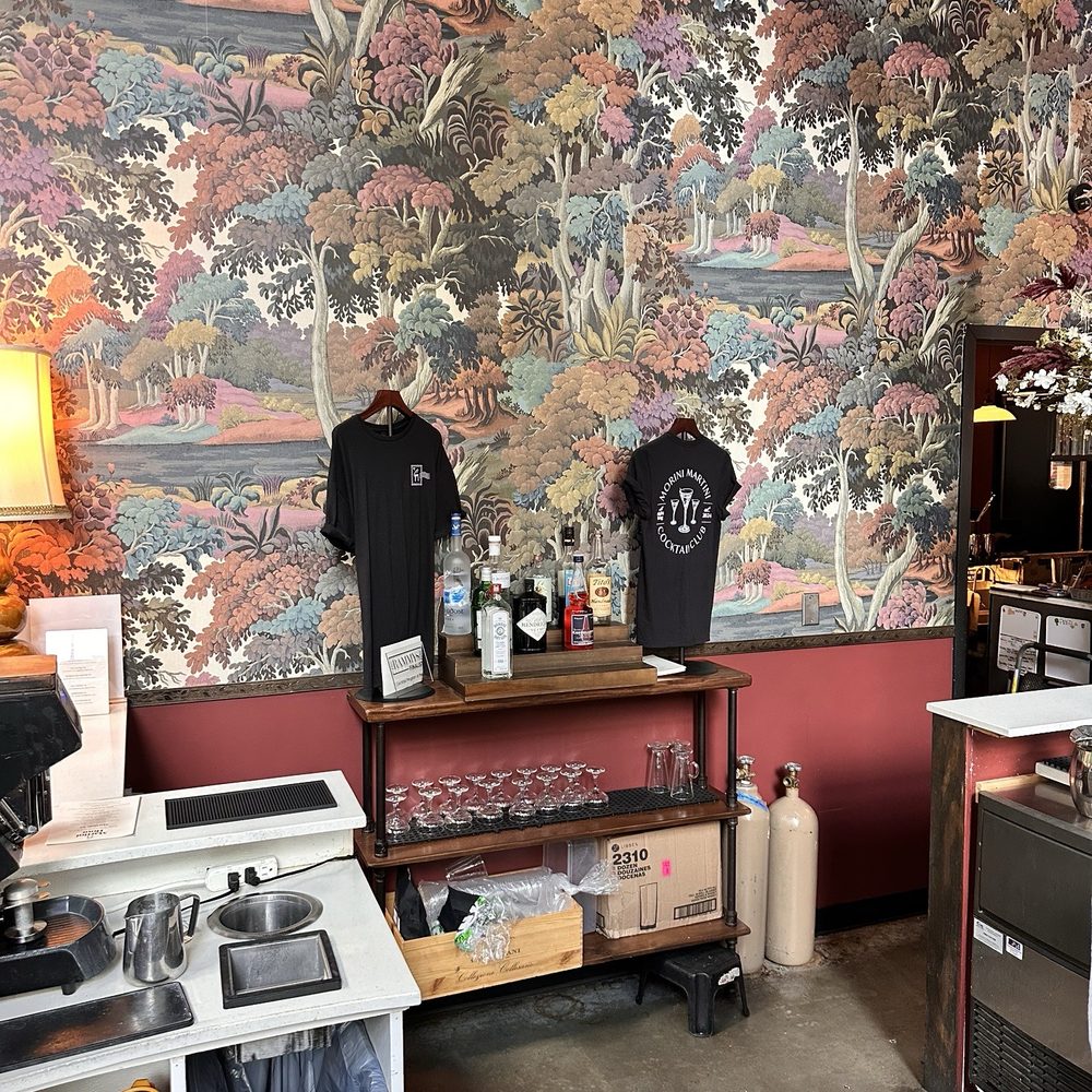 Cucina Morini - Bar area-Martini Hour - Italian Near Me - Washington, DC, District of Columbia