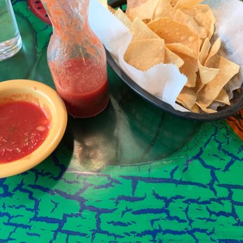 La Mesa Mexican Restaurant - Chips and salsa - Mexican Near Me - Papillion, Nebraska La Mesa Mexican Restaurant - Chips and salsa - Mexican Near Me - Papillion, Nebraska
