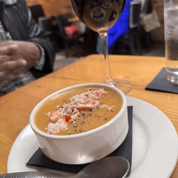 Streetside Seafood - Seafood Near Me - Birmingham, Michigan