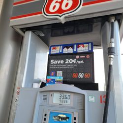 Phillips 66 - Station pump