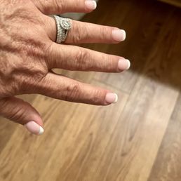 Gel nails. French tip
