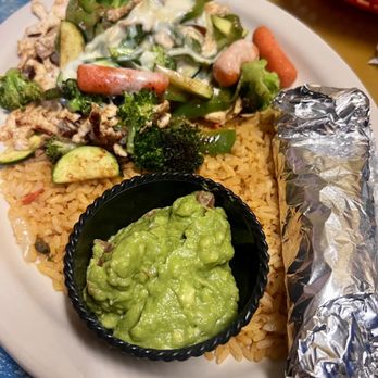 El Dos Mexican Restaurant - Arroz Con Pollo - Mexican Near Me - Hays, Kansas