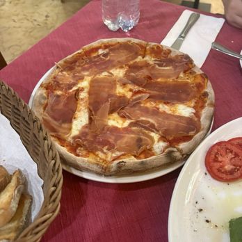 La Dolce Vita - Jalapeño prosciutto pizza - Italian Near Me - Nuevo Vallarta, NAY La Dolce Vita - Jalapeño prosciutto pizza - Italian Near Me - Nuevo Vallarta, NAY