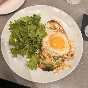 Farmand's Kitchen - Wine Bars Near Me - Austin, Texas