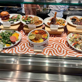Urban Kitchen - American Near Me - Burlingame, California