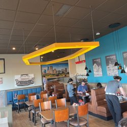 Denny's Restaurant West Granville Centre