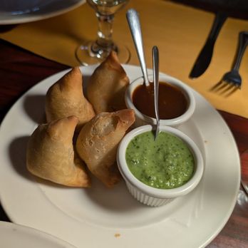 Cafe India Bar & Grill - Indian Near Me - Milwaukee, Wisconsin Cafe India Bar & Grill - Indian Near Me - Milwaukee, Wisconsin