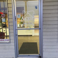 Ascend - Store hours