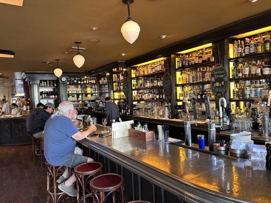 Underwood Bar and Bistro by null