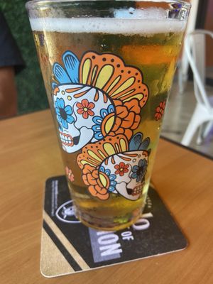 Tipzy's Tacos & Beer by null
