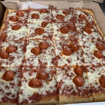 DiCarlo's Pizza - Pizza Near Me - Wheeling, West Virginia
