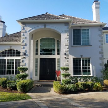 Fresh Look Painting - Pressure washed, primed and painted brick in front of the house to make more updated look for the house. - Painters Near Me - Vancouver, Washington Fresh Look Painting - Pressure washed, primed and painted brick in front of the house to make more updated look for the house. - Painters Near Me - Vancouver, Washington