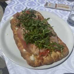 Albergo Villa Amore - Pizza flatbread