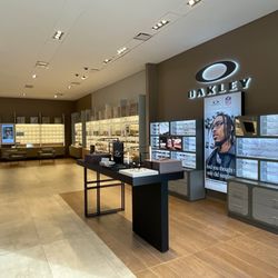 LensCrafters