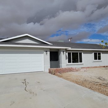 New Century OGDS - New garage door in a remodeled house. - Garage Door Services Near Me - La Puente, California New Century OGDS - New garage door in a remodeled house. - Garage Door Services Near Me - La Puente, California