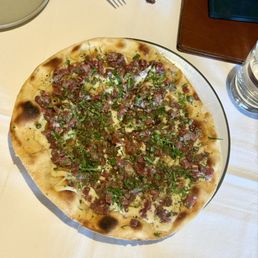 Steak tartare pizza, MUST ORDER! Steak tartare pizza, MUST ORDER!