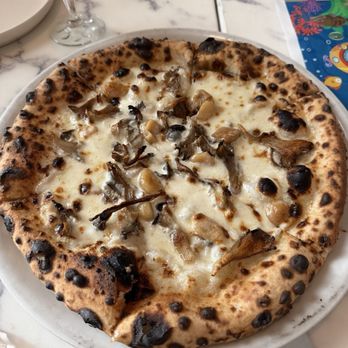 Noto - Fungo pizza - Pizza Near Me - St. Peters, Missouri